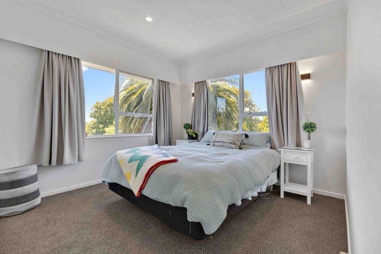 Photo of property in 91 Tamatea Road, Taupo, 3330