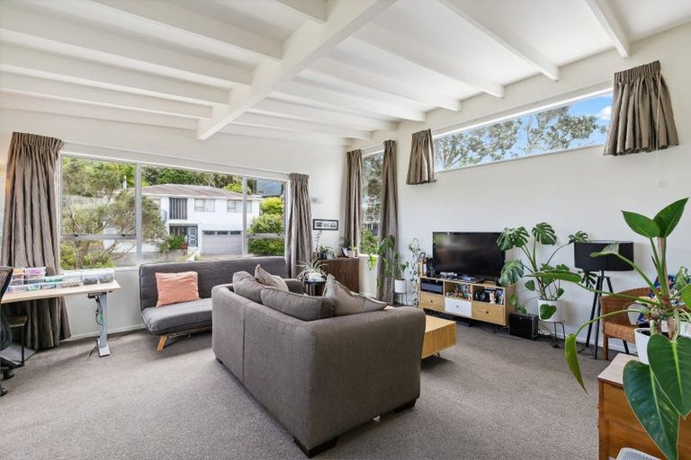 Photo of property in 44 Rajkot Terrace, Broadmeadows, Wellington, 6035