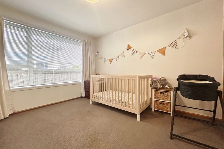 Photo of property in 2/38 Dee Street, St Albans, Christchurch, 8014