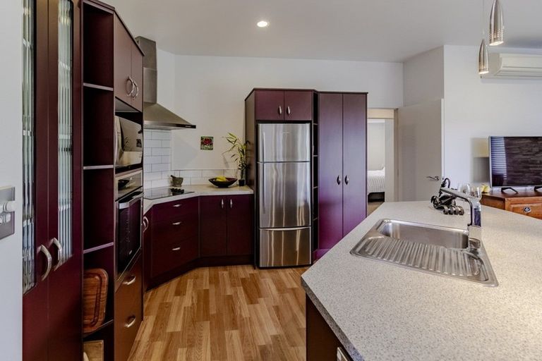 Photo of property in 17 Pania Place, Poraiti, Napier, 4112