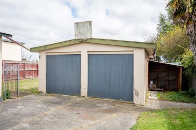 Photo of property in 59 Sutherland Crescent, Westbrook, Palmerston North, 4412