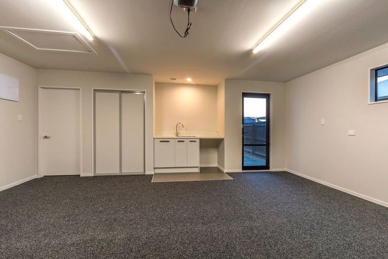 Photo of property in 9 Emma Street, Marshland, Christchurch, 8083