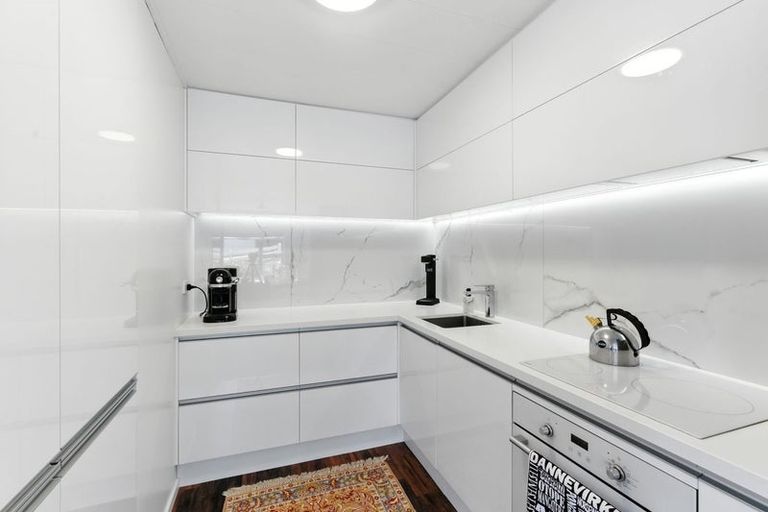 Photo of property in 80d London Street, Dunedin Central, Dunedin, 9016
