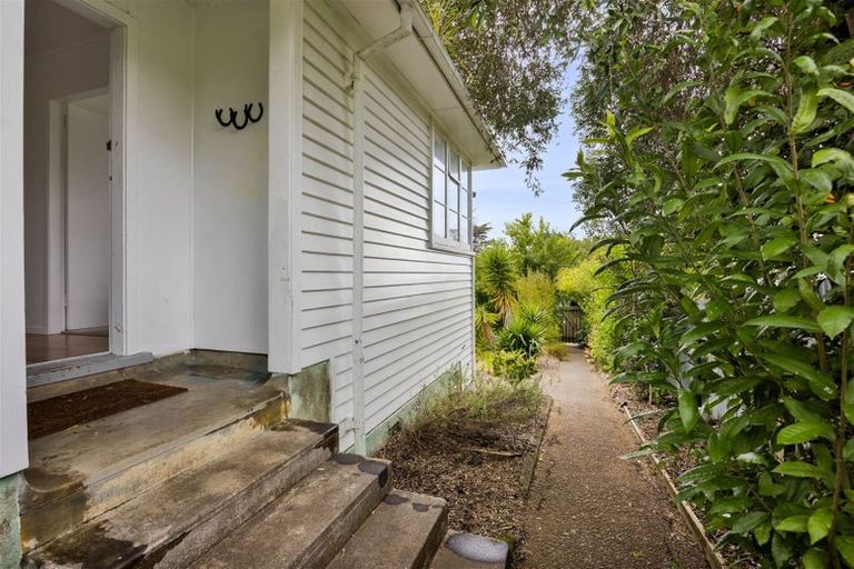 Photo of property in 78 Glenpark Avenue, Frankleigh Park, New Plymouth, 4310