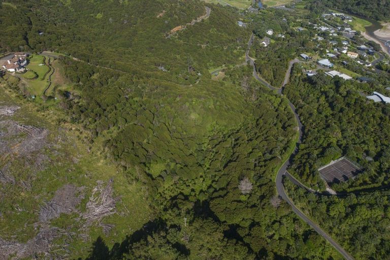 Photo of property in 42 Radar Road, Hot Water Beach, Whitianga, 3591