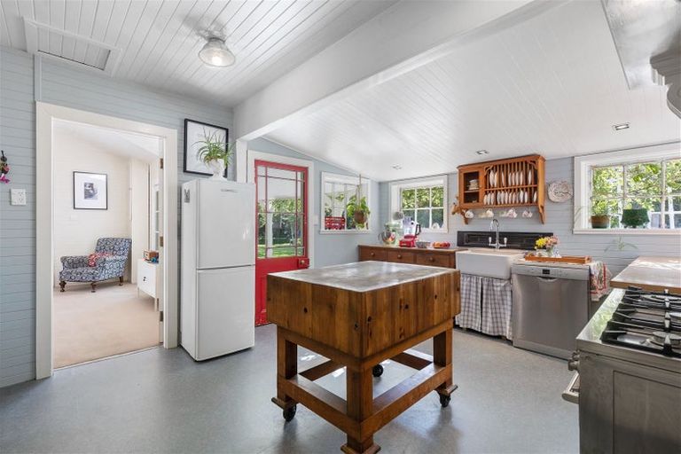 Photo of property in 14 Marley View Street, Somerfield, Christchurch, 8024