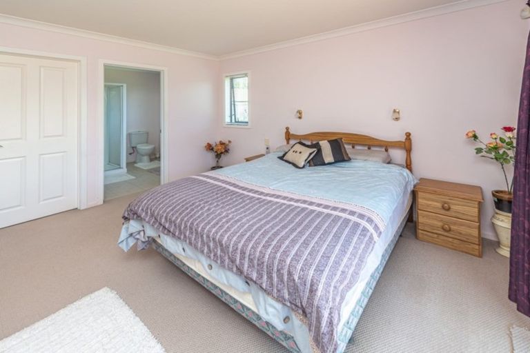 Photo of property in 21 Gilligan Close, College Estate, Whanganui, 4500