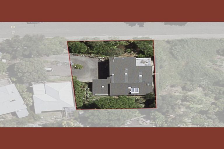 Photo of property in 43 Coote Road, Bluff Hill, Napier, 4110