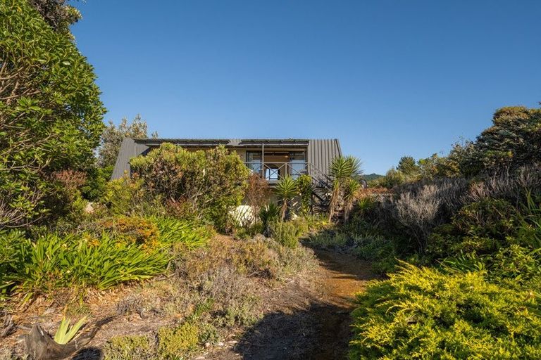 Photo of property in 114 Rarangi Beach Road, Rarangi, Blenheim, 7273