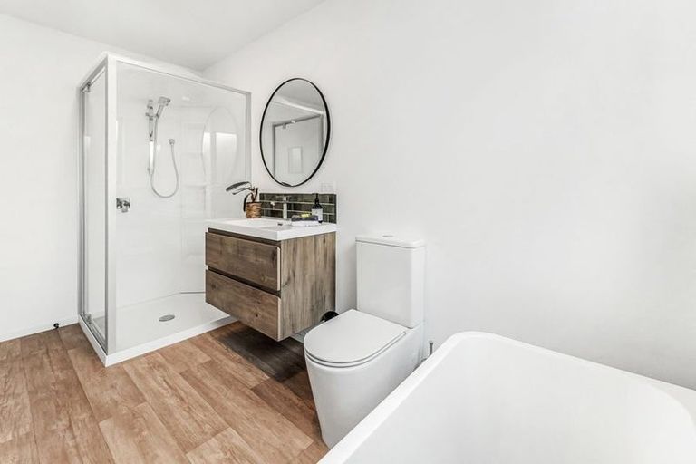 Photo of property in 5 Beach Crescent, Waikuku Beach, 7473