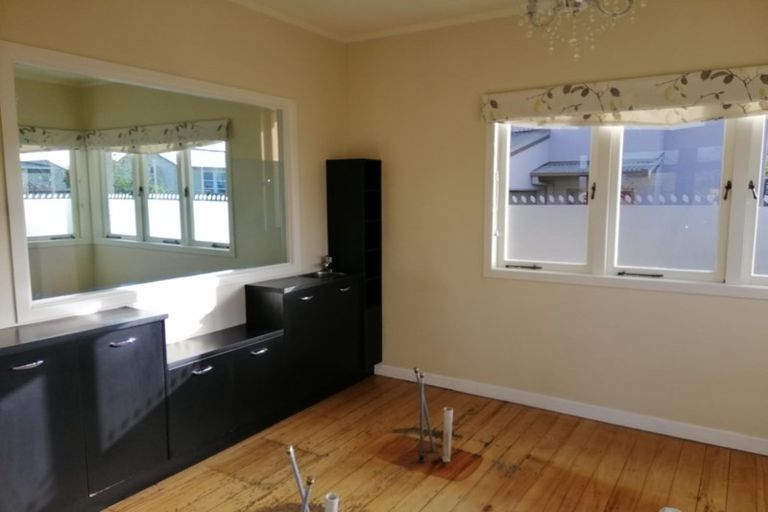 Photo of property in 65 Alpha Street, Cambridge, 3434