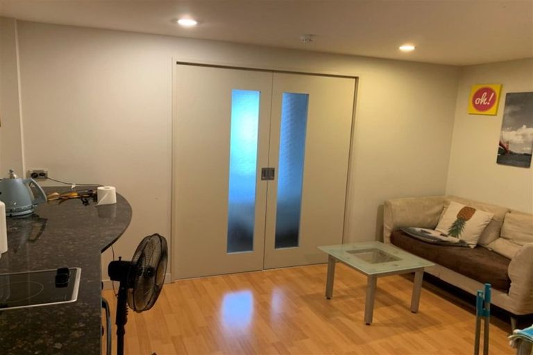 Photo of property in Sapphire Apartments, 808/76 Wakefield Street, Auckland Central, Auckland, 1010