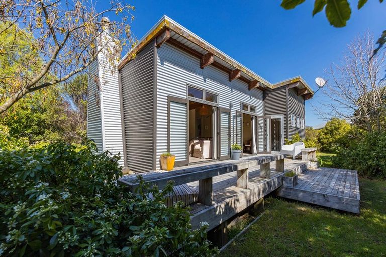 Photo of property in 29 Te Waaka Terrace, Kuratau, Turangi, 3381