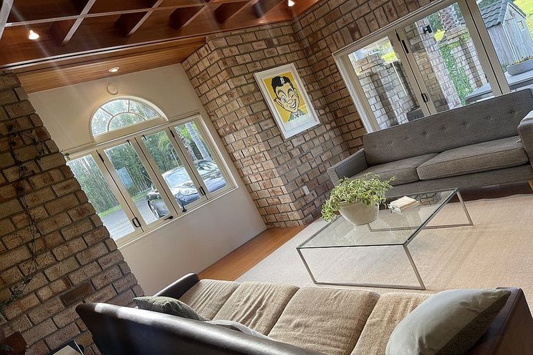 Photo of property in 124 Vaughans Road, Long Bay, Albany, 0792