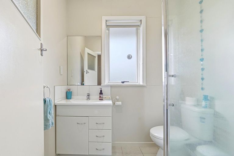 Photo of property in 15 Princes Street, Cambridge, 3434