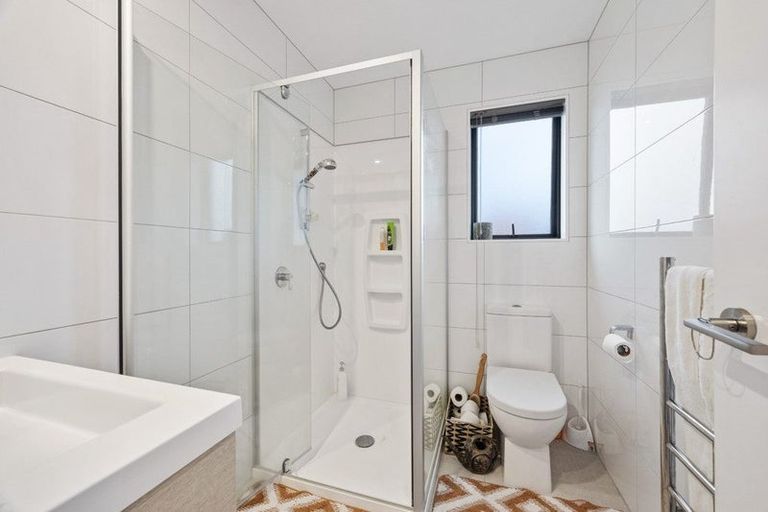 Photo of property in 25 Orona Place, Takanini, 2112