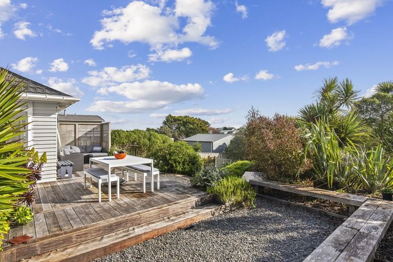 Photo of property in 64 Dixie Street, Te Horo Beach, Otaki, 5581