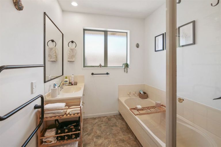 Photo of property in 5 Bronte Way, Rolleston, 7614