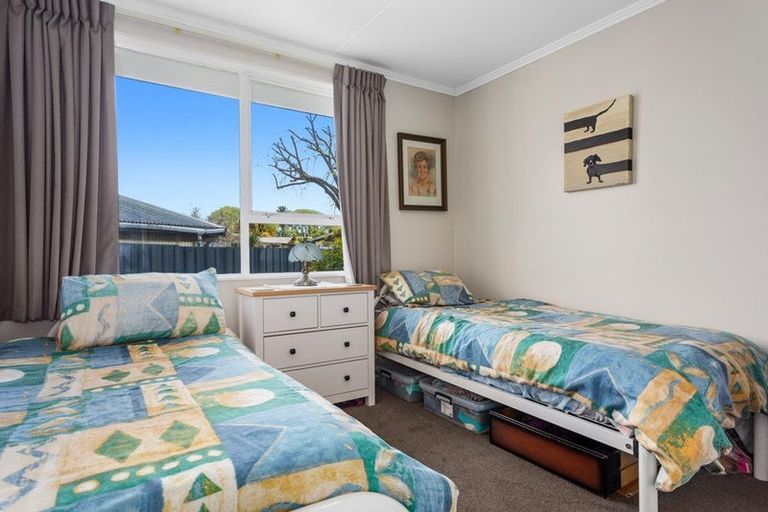 Photo of property in 36 Puriri Crescent, Edgecumbe, 3120