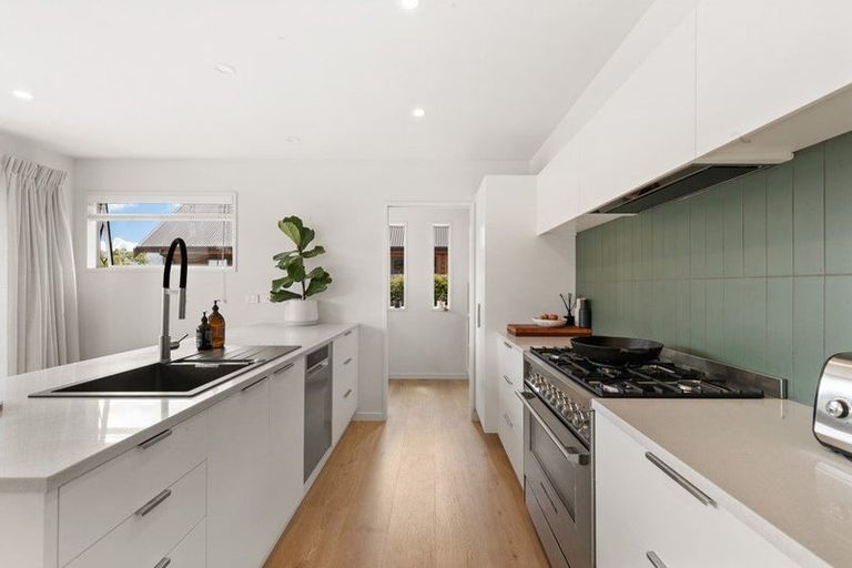 Photo of property in 22 Lochnagar Drive, Lake Hayes, Queenstown, 9304