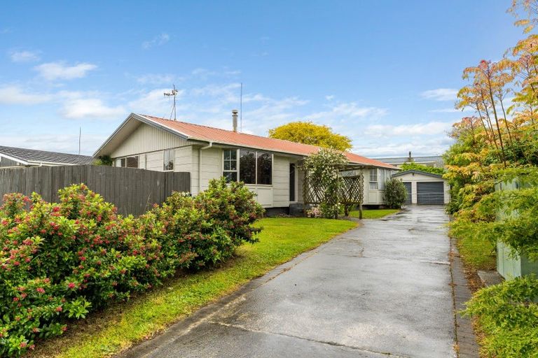 Photo of property in 10 Meadowbrook Drive, Cloverlea, Palmerston North, 4412