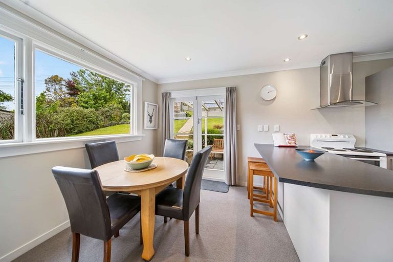 Photo of property in 21 Glenross Street, Glenross, Dunedin, 9011