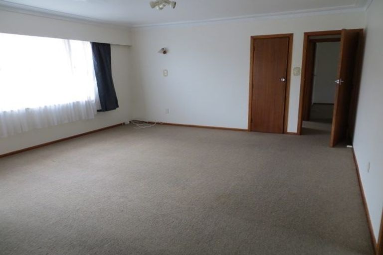 Photo of property in 2/37 Huia Road, Papatoetoe, Auckland, 2025
