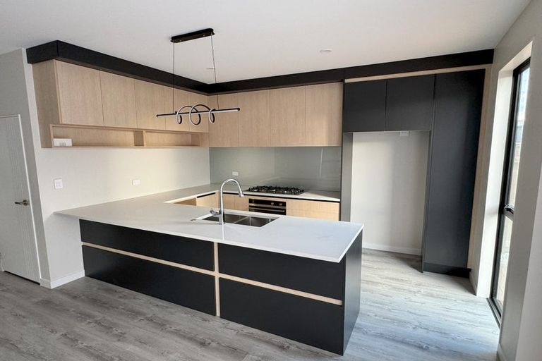 Photo of property in 26 Pohewa Road, Silverdale, 0932