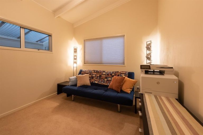 Photo of property in 25 Deeming Road, Okiato, Russell, 0272