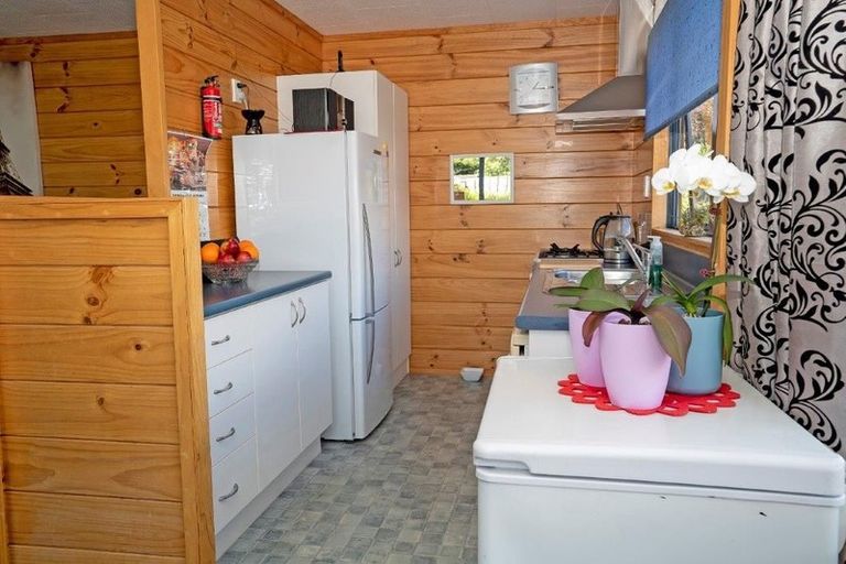 Photo of property in 31 Ngahue Crescent, Carters Beach, Westport, 7825