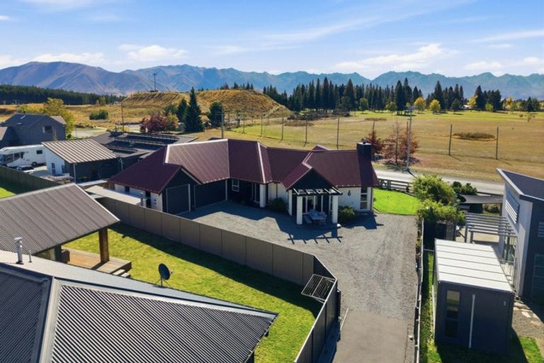 Photo of property in 14 Lakeland Avenue, Twizel, 7901