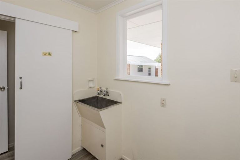 Photo of property in 21 Meadowvale Drive, Levin, 5510