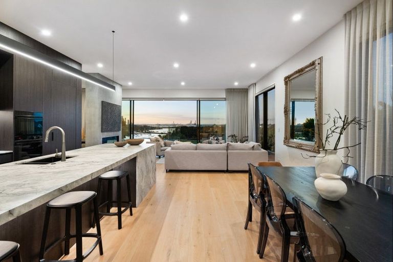 Photo of property in 26 Ngaiwi Street, Orakei, Auckland, 1071