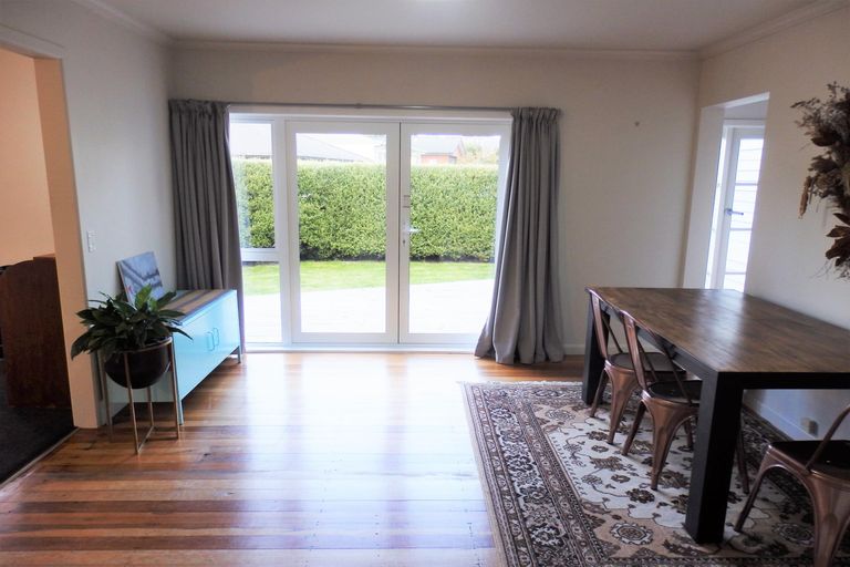 Photo of property in 12 Thornton Road, Cambridge, 3434