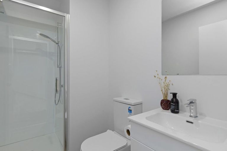 Photo of property in 1/33 Raukawa Street, Stokes Valley, Lower Hutt, 5019