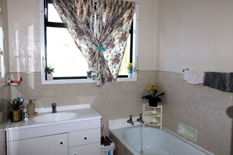 Photo of property in 54a Upper Ure Street, South Hill, Oamaru, 9400