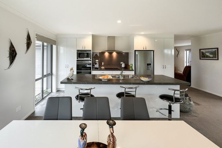 Photo of property in 18 Digby Place, Waipu, 0510