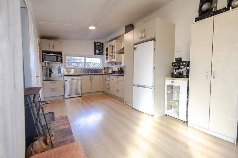 Photo of property in 150 Stafford Street, Hokitika, 7810