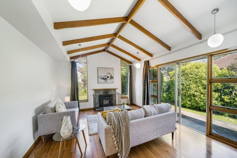 Photo of property in 11 Ferniehurst Street, Somerfield, Christchurch, 8024