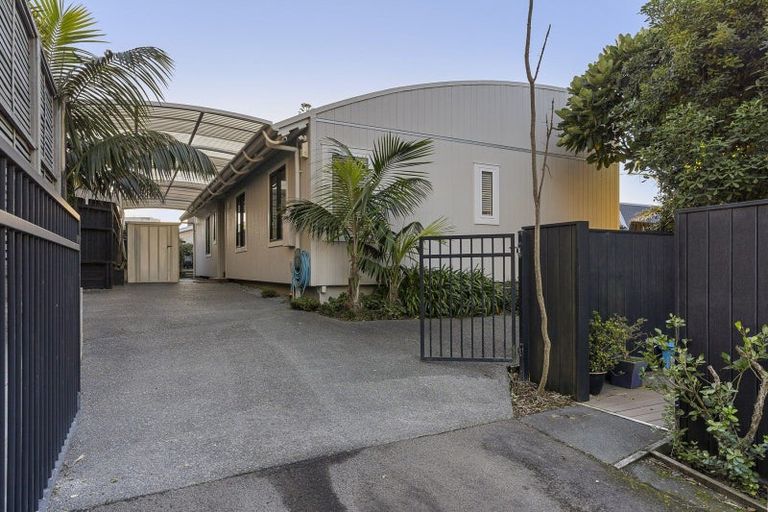 Photo of property in 5b Pacific View Road, Papamoa Beach, Papamoa, 3118