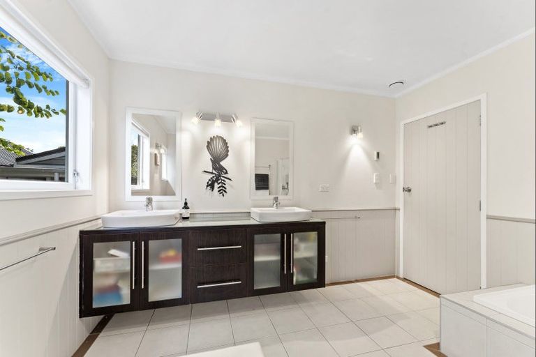 Photo of property in 252b Point Wells Road, Point Wells, Warkworth, 0986