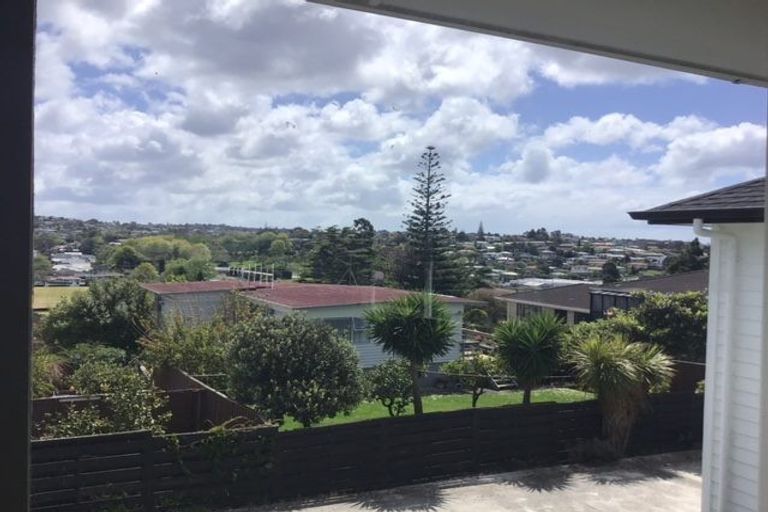 Photo of property in 34a Velma Road, Hillcrest, Auckland, 0627