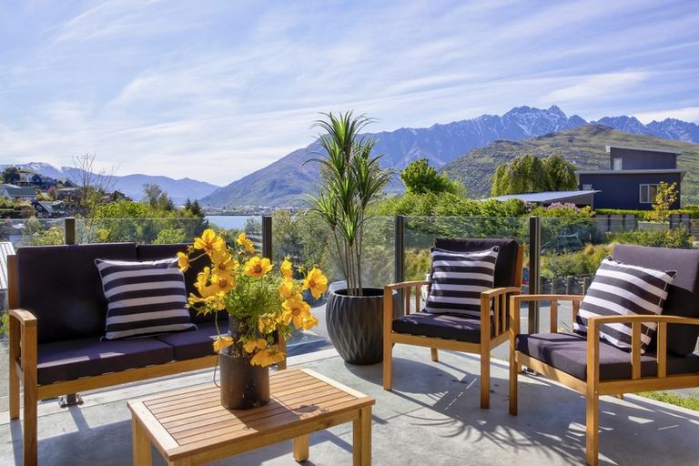 Photo of property in 1/67 Andrews Road, Queenstown, 9300