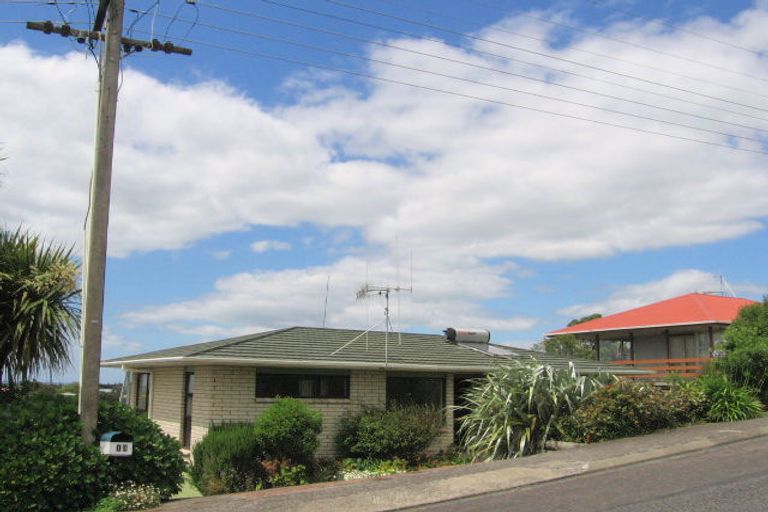 Photo of property in 13 The Crescent, Waihi Beach, 3611