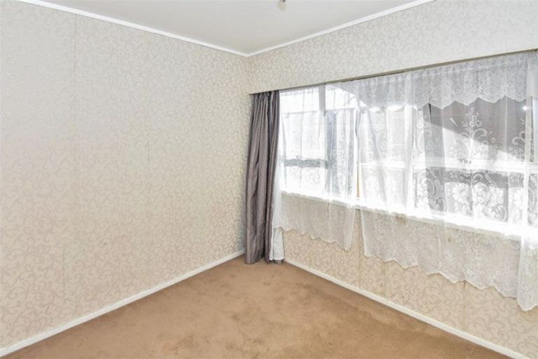 Photo of property in 1/29 Lane Road, Weymouth, Auckland, 2103