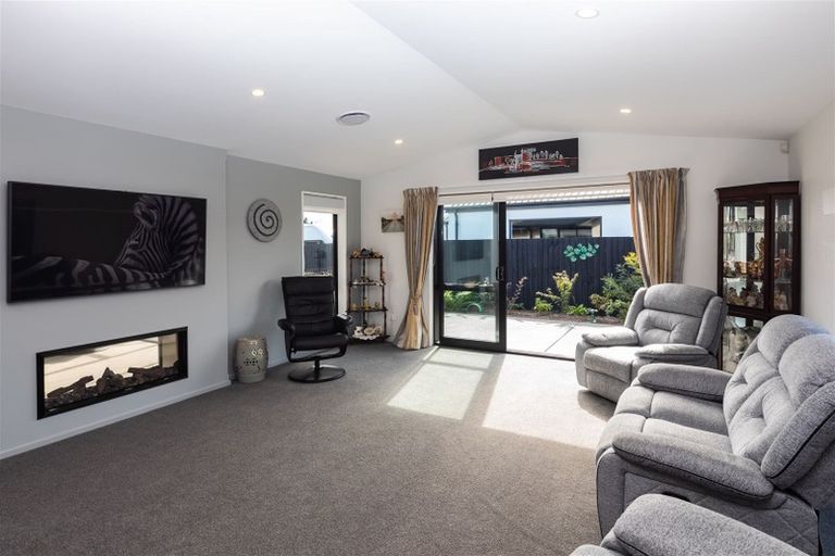 Photo of property in 123 Prestons Park Drive, Marshland, Christchurch, 8083