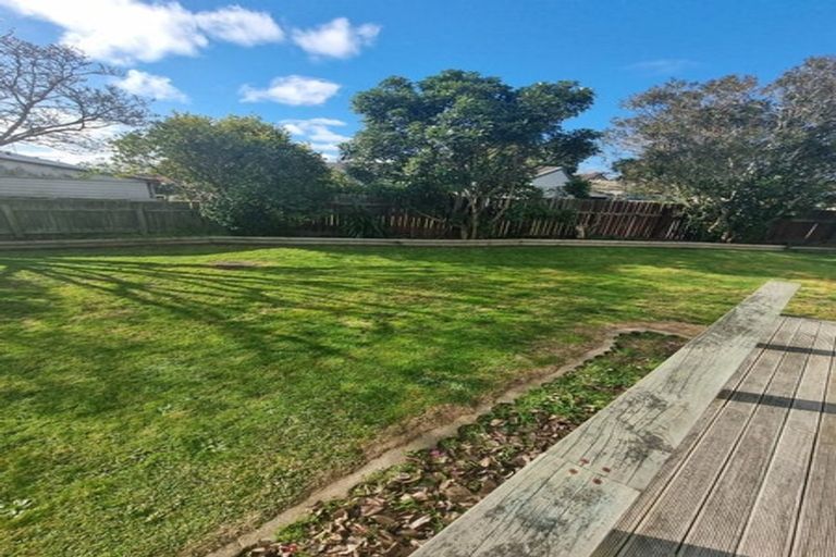 Photo of property in 23 Rewarewa Street, Owhata, Rotorua, 3010