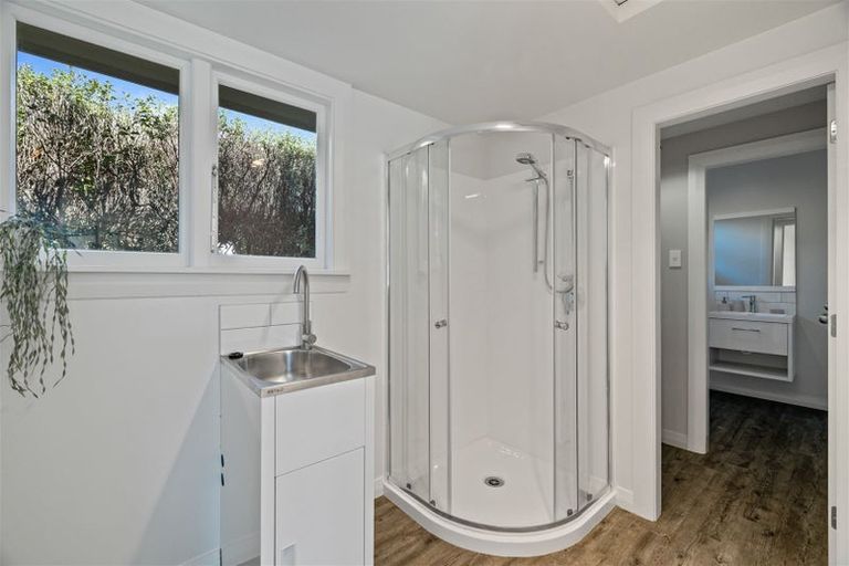 Photo of property in 99 Dyers Pass Road, Cashmere, Christchurch, 8022