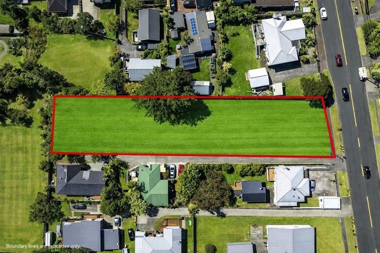 Photo of property in 1 Pleasant Road, Glen Eden, Auckland, 0602