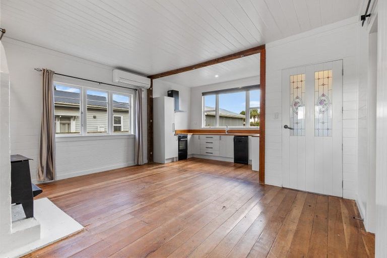 Photo of property in 15 Carter Terrace, Ohakune, 4625